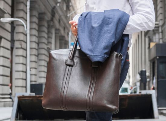 Lynabi Men’s Valor Tote